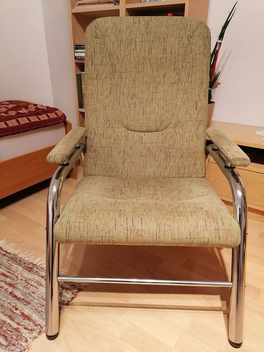 Dwa fotele tapicerowane