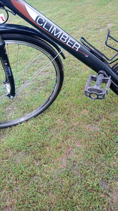 Witam sprzedam rower treningowy.