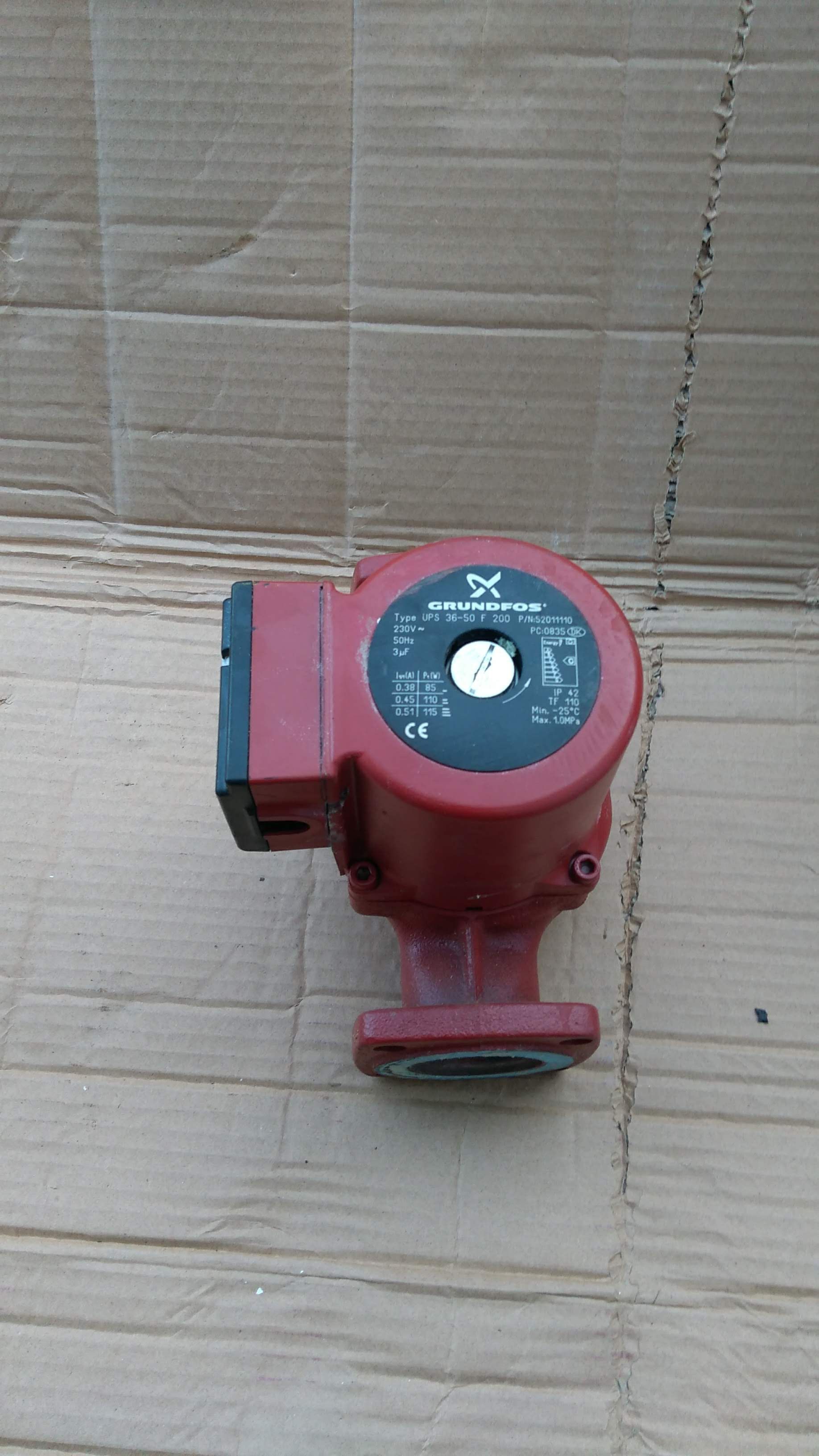 Pompa C.O. Grundfos ups 36-50 F 200 +GWARANCJA