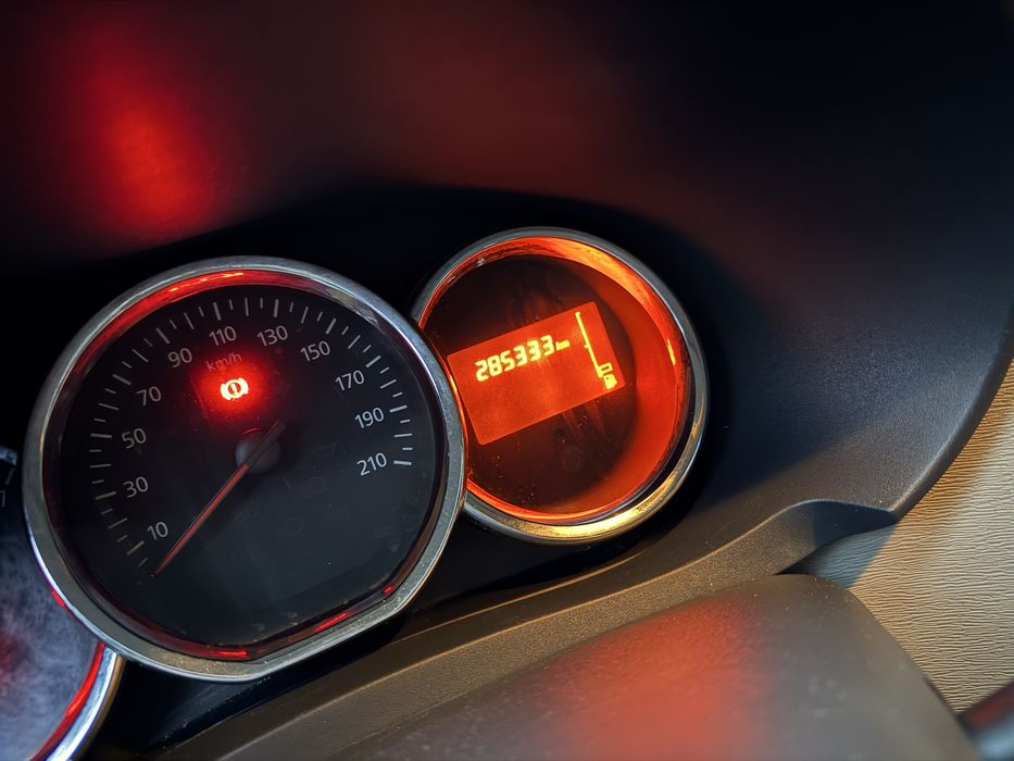 Dacia Dokker , FV,2 drzwi przesuwne ,hak ,gaz ,butla ważna do 2035