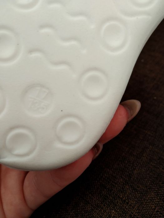 Buty dziecięce 13.5 cm