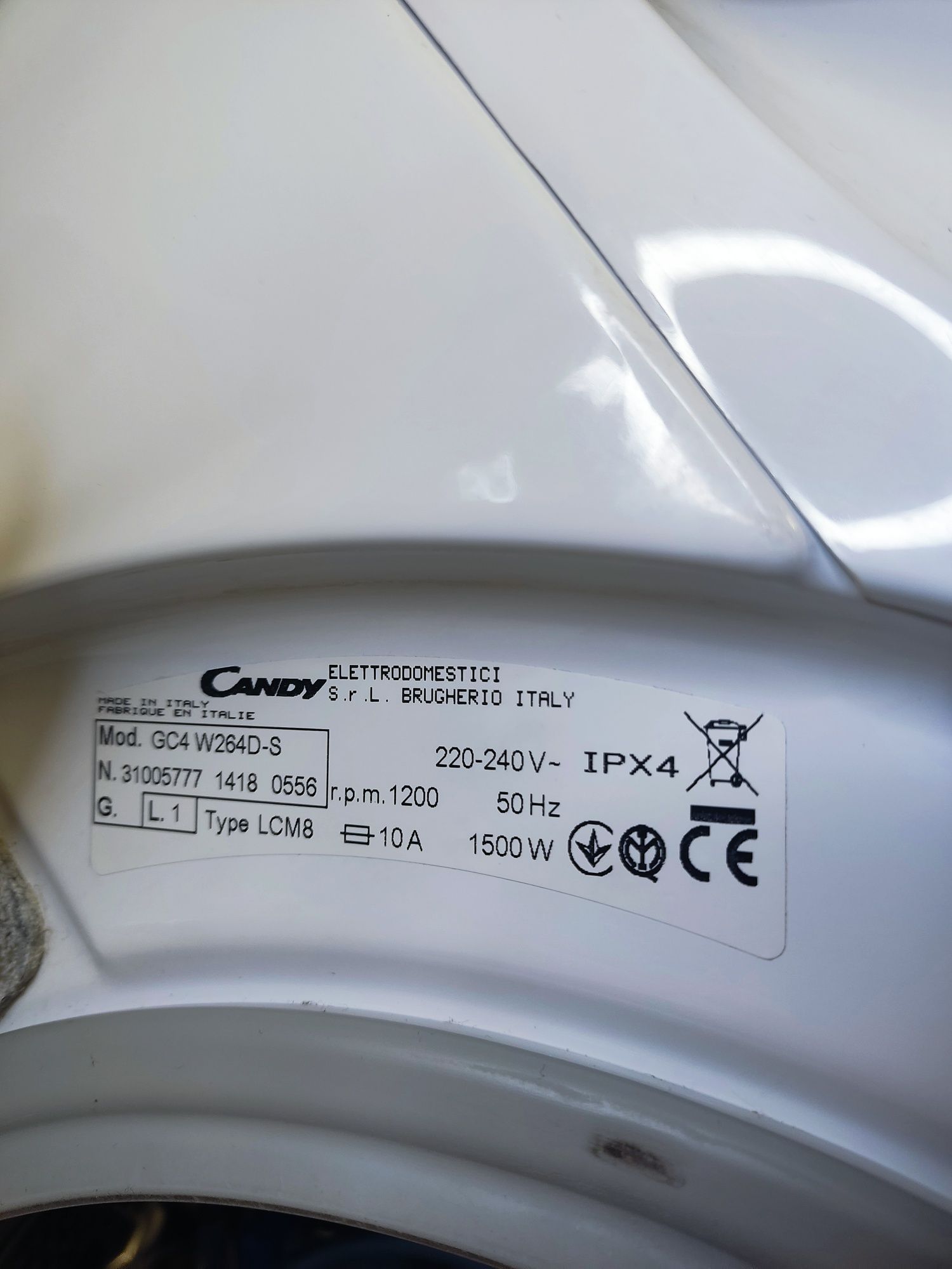 Sprzedam pralko suszarkę automatyczną Kandy