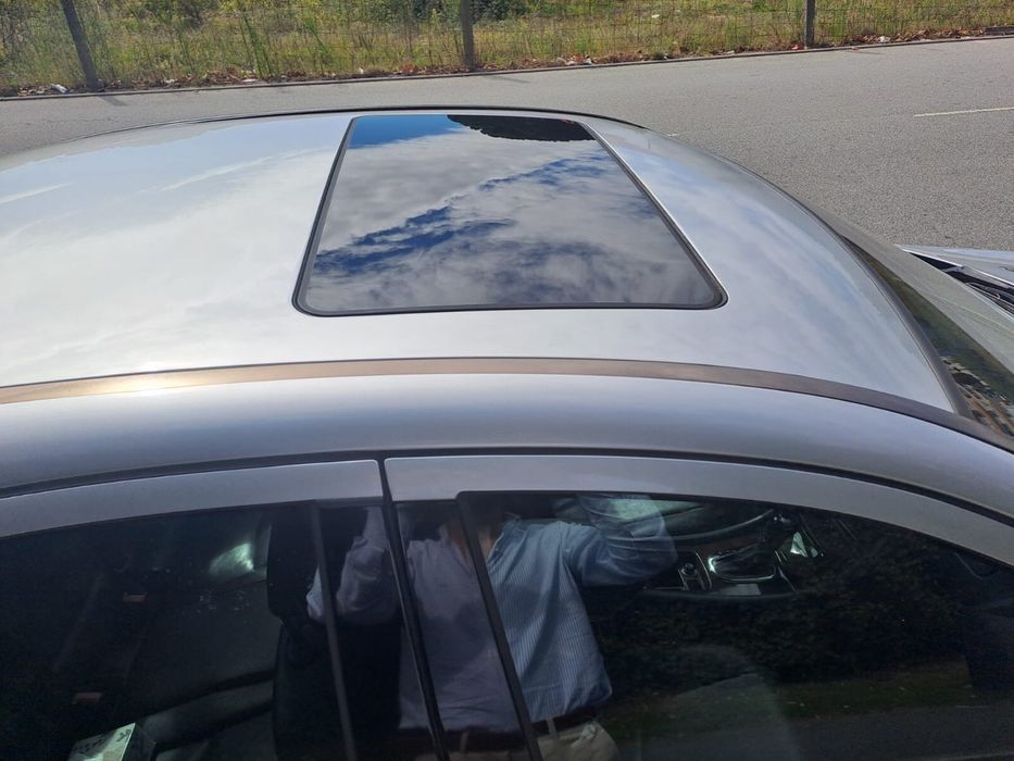 Mercedes C220 impecavel de mecanica, estofos em couro impecaveis