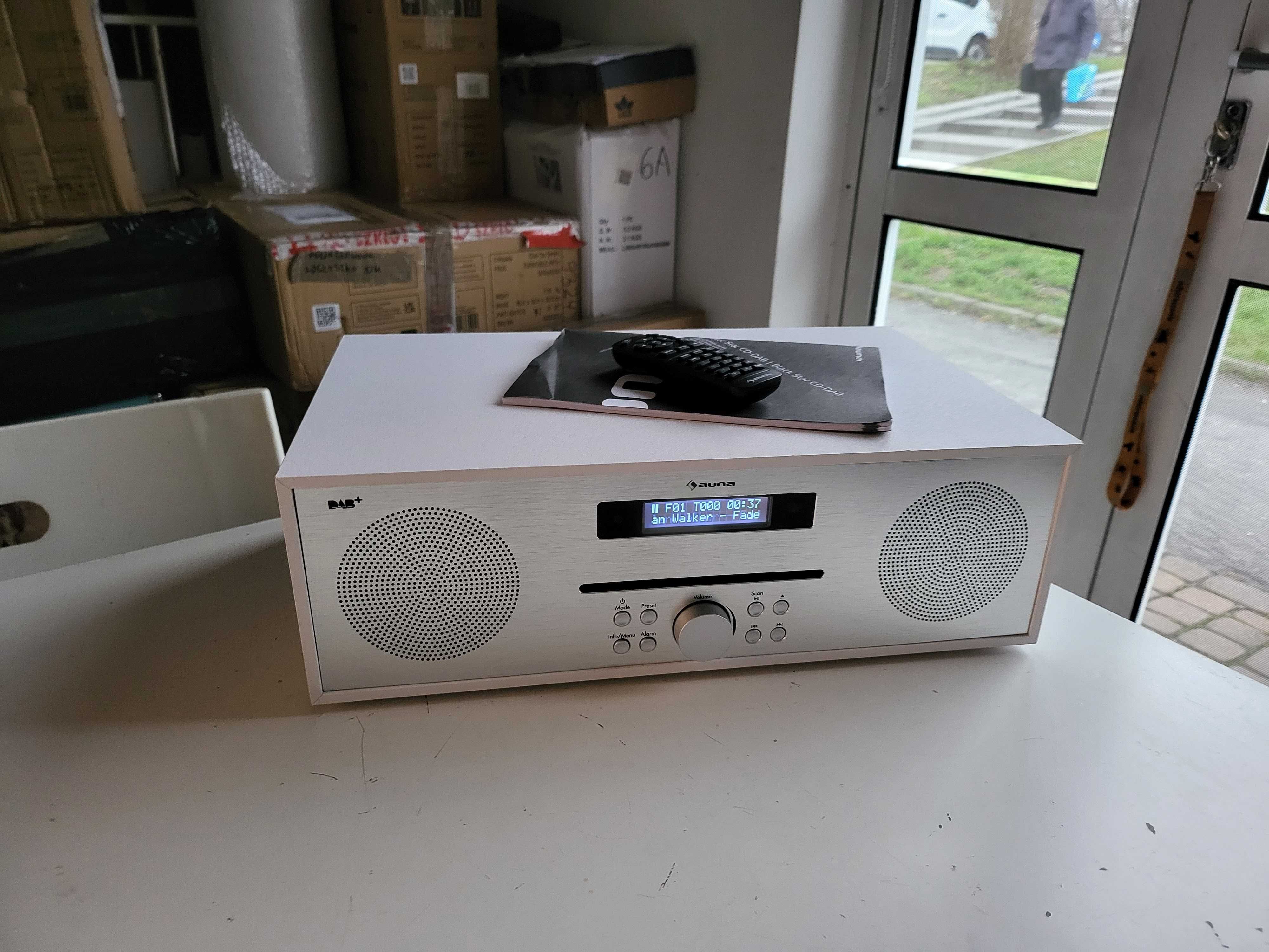 Piękne Silver Star Radio Cd/ Fm dab+ Bluetooth USB