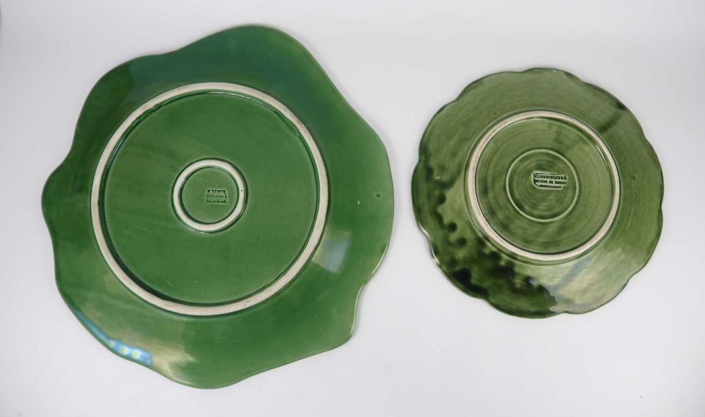 2 pratos em faiança das Caldas (Subtil e Álvaro José)