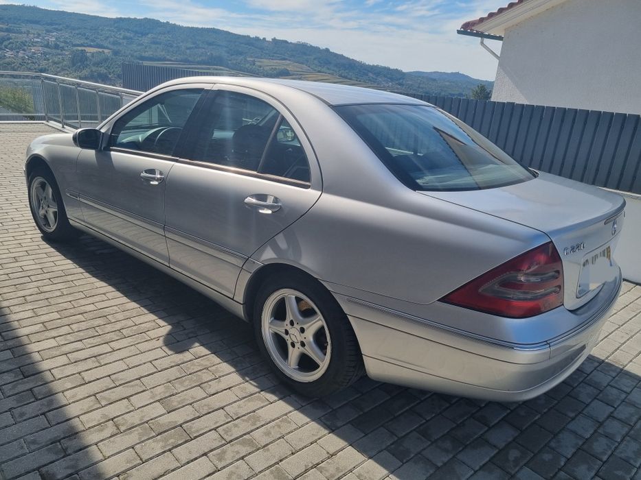 Mercedes-Benz C220 W203