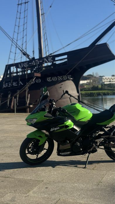 Kawasaki Ninja 400 KRT