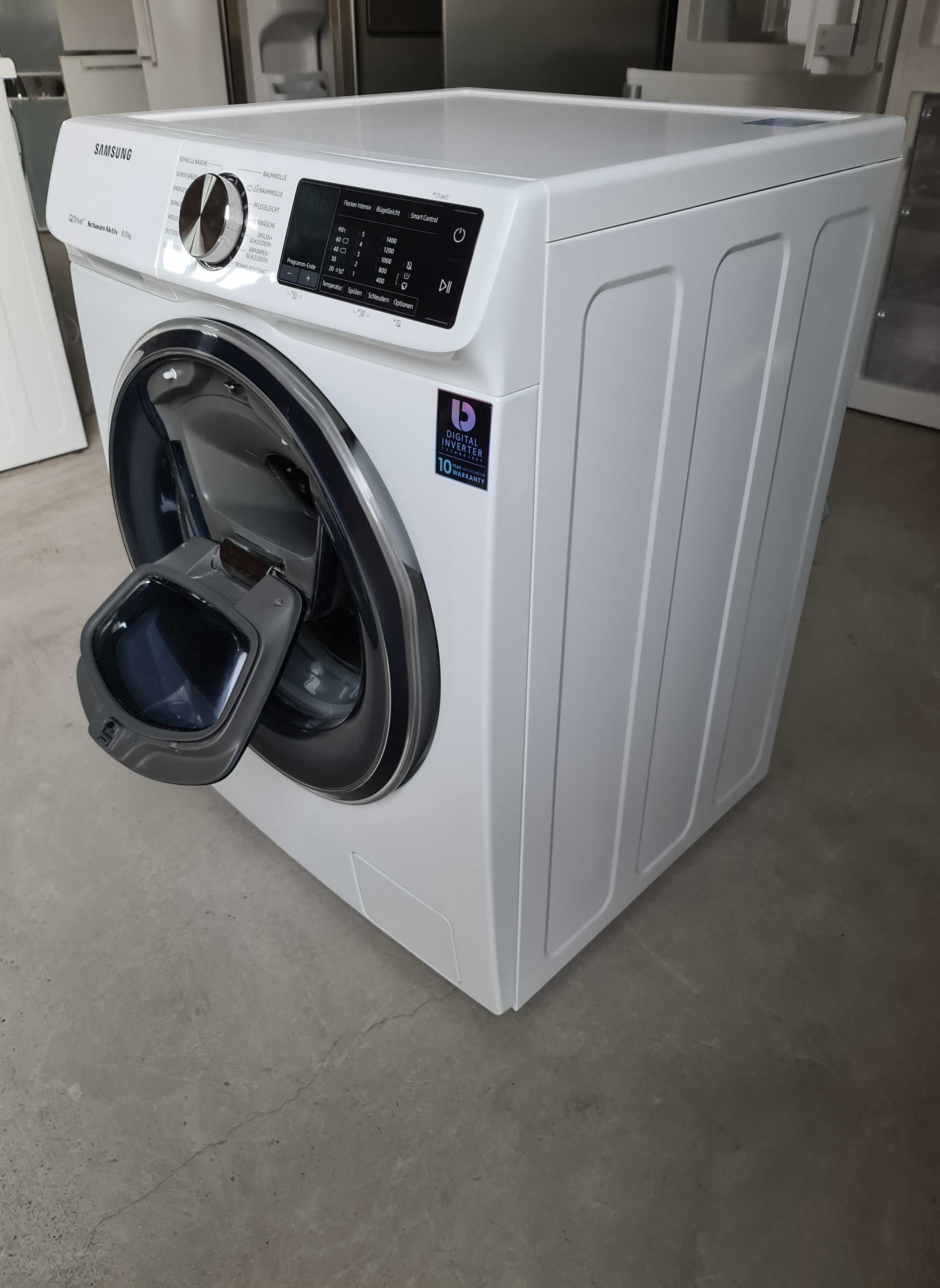 Пральна/стиральная/ машина SAMSUNG QuickDrive™ 8 KG / WW81M642OPW