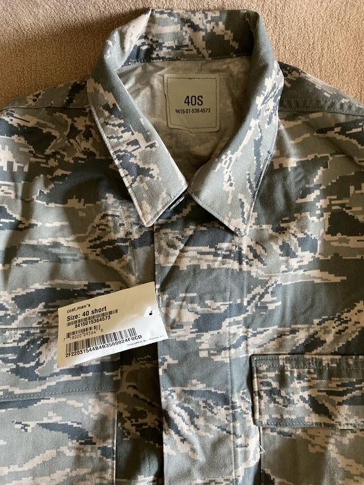 Военная форма цвета хаки