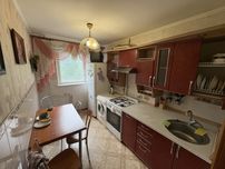 Продаж 3-ї квартири . Пл.Победи,вул.Космонавтів