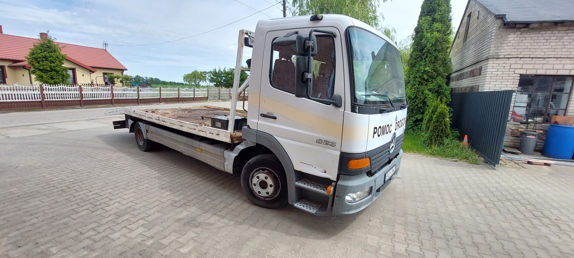 Mercedes atego 823