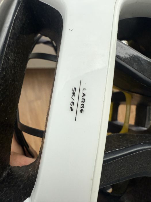 Capacete POC Octal Mips Bicicleta