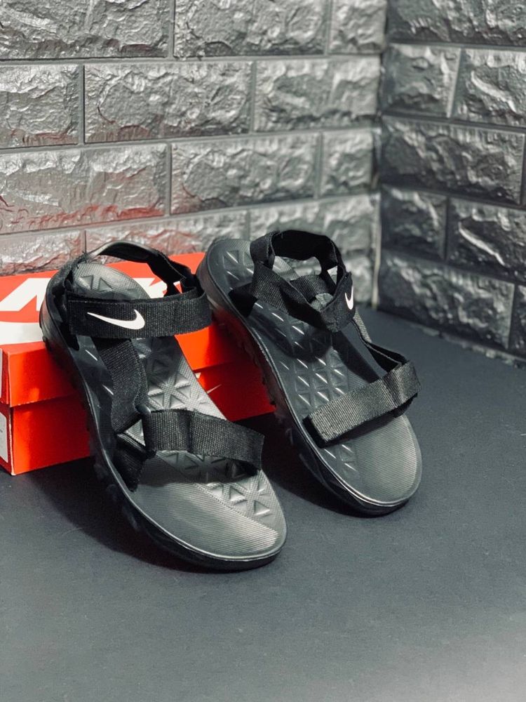 Nike Сандалии мужские Спортивные черные босоножки на липучках Найк