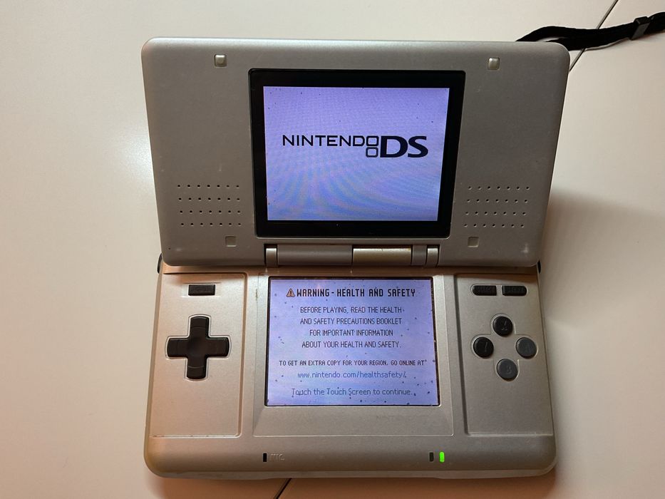 Konsola Nintendo DS classic