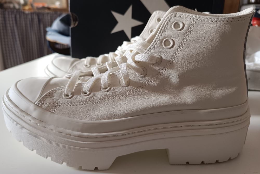 Chuck Taylor All Star - Botas Plataforma em Cabedal
