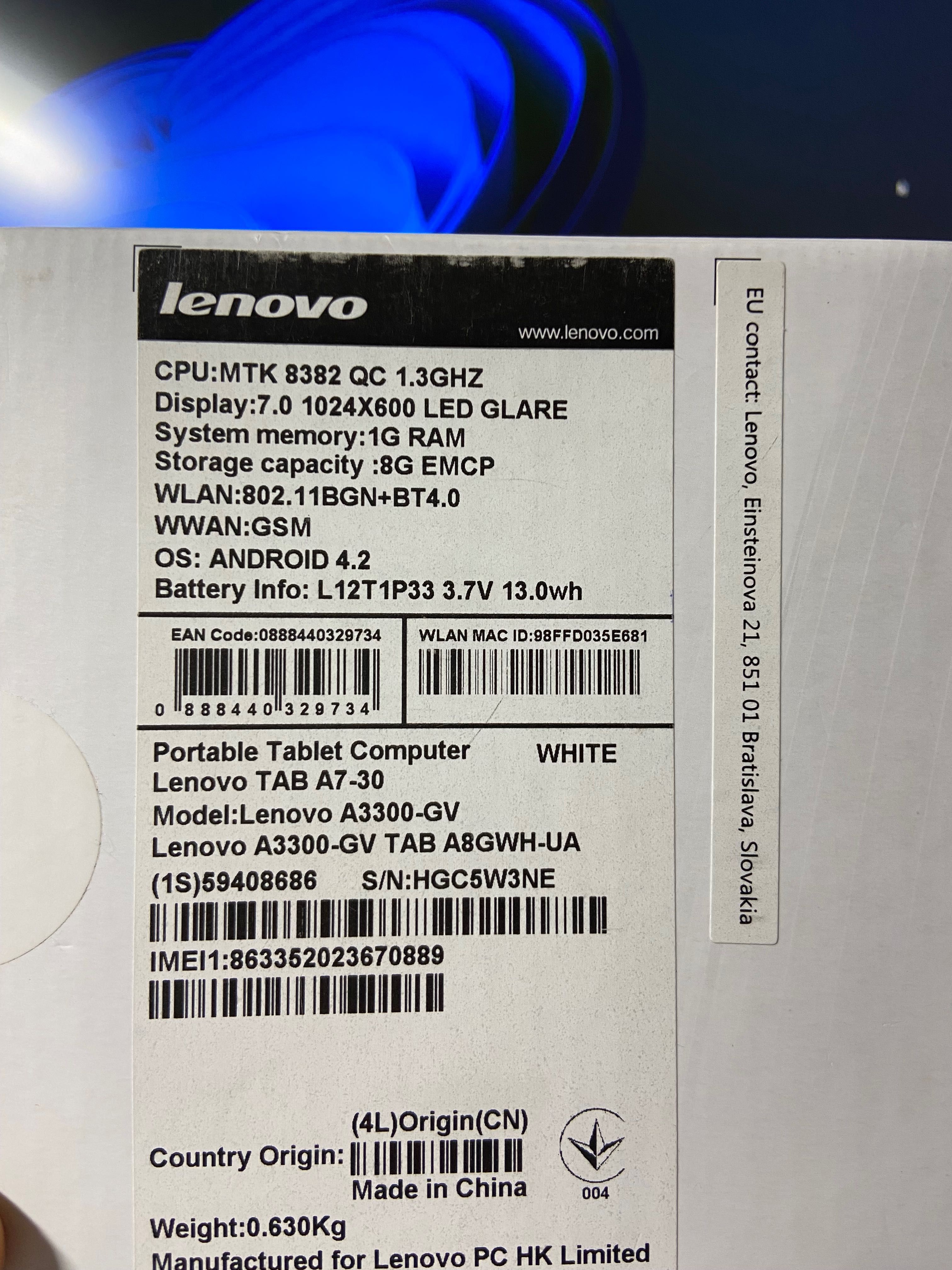 Планшет Lenovo TAB A7( 8 gb, sim карта)