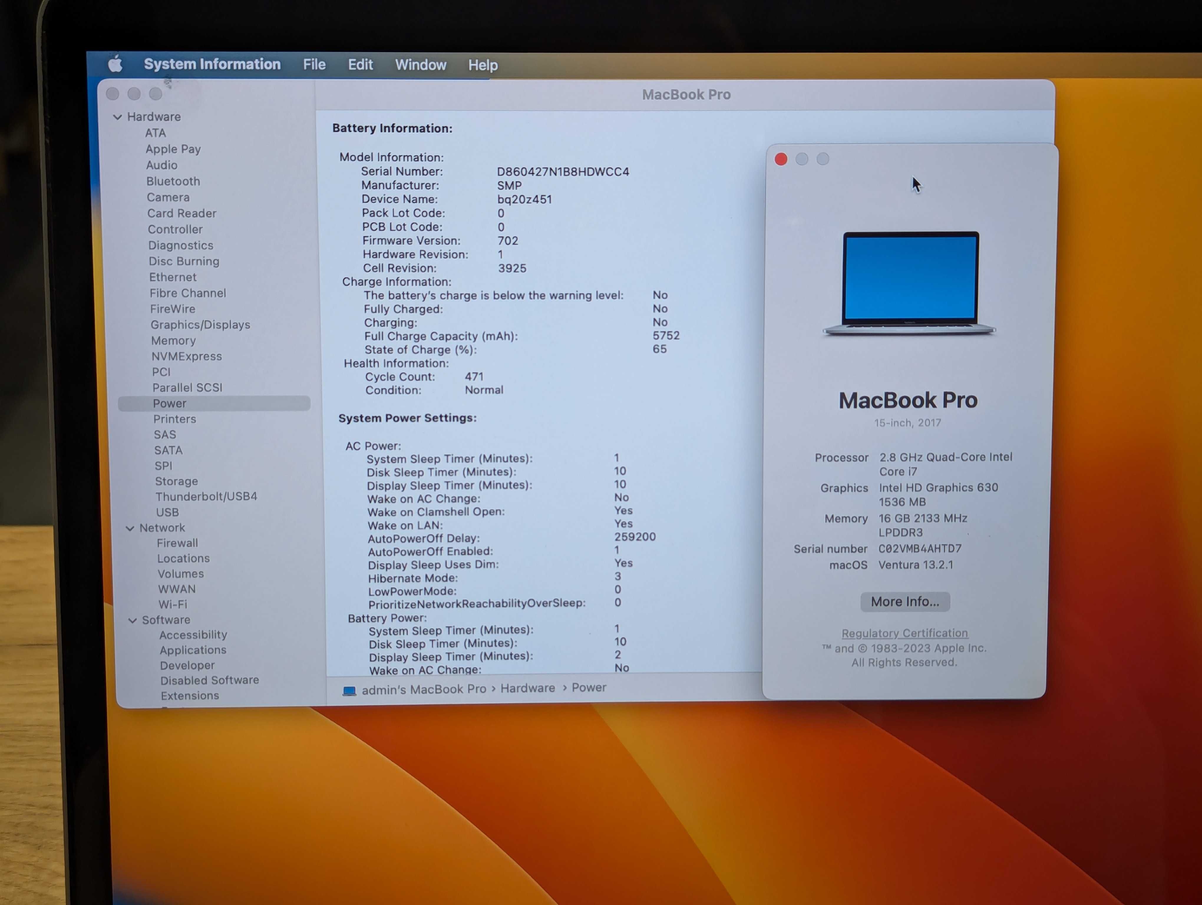 Macbook pro 15 2017 core i7 2.8ghz 16/256gb pro 555 2gb