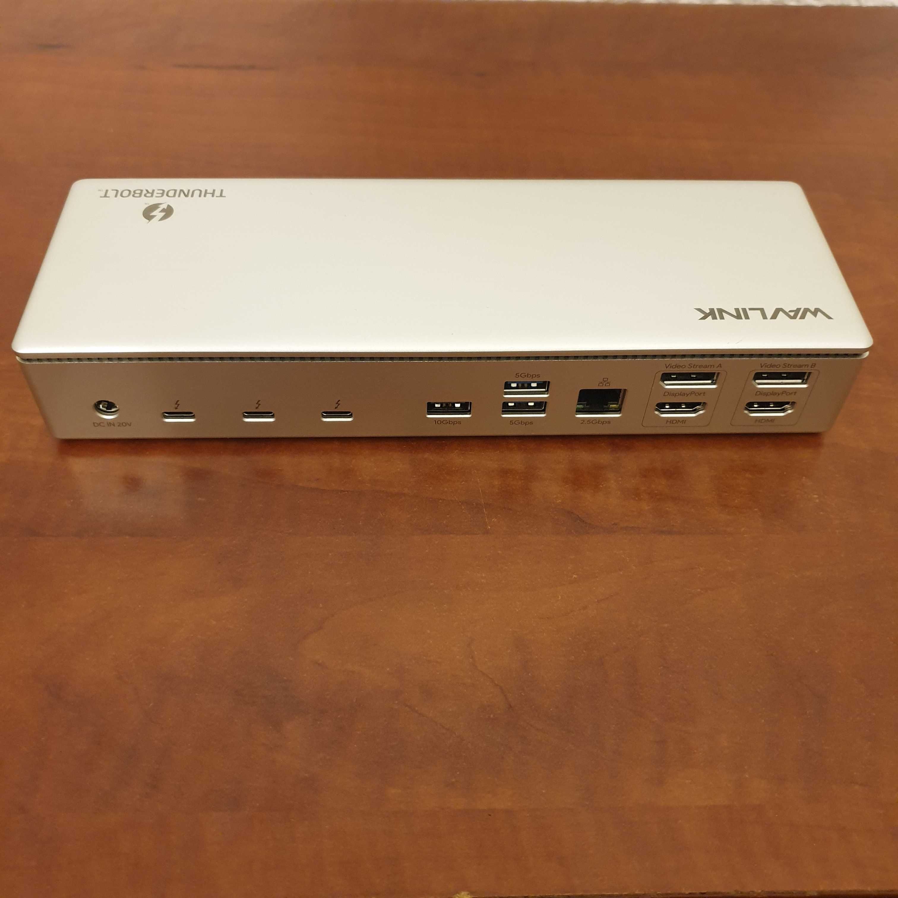 Stacja dokująca Thunderbolt 4  200W Wavlink Quad Display WL-UTD41-PRO