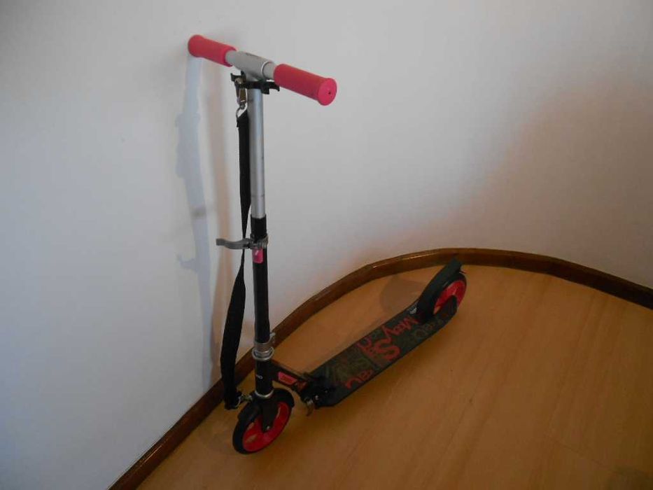 Trotinete Oxelo (Alumínio) / Capacete