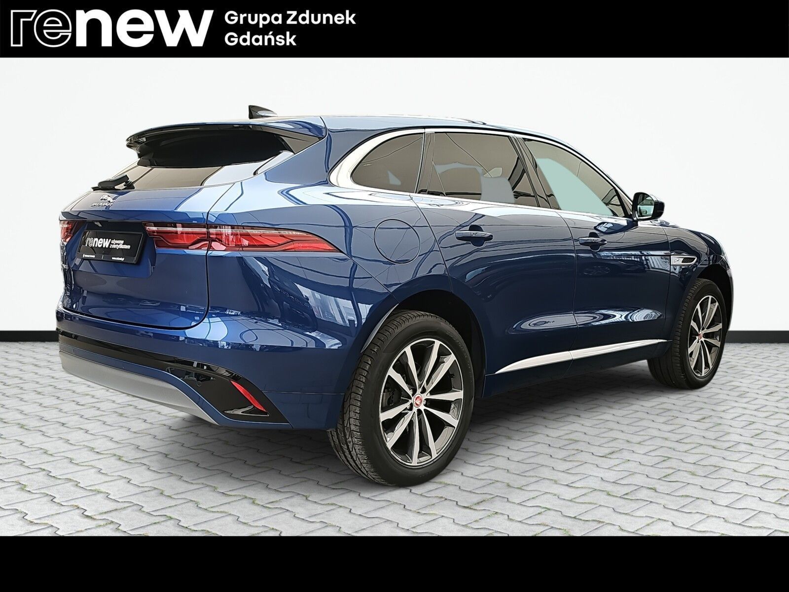 Jaguar F-Pace HSE R-Dynamic AWD 2.0 benzyna 250 KM