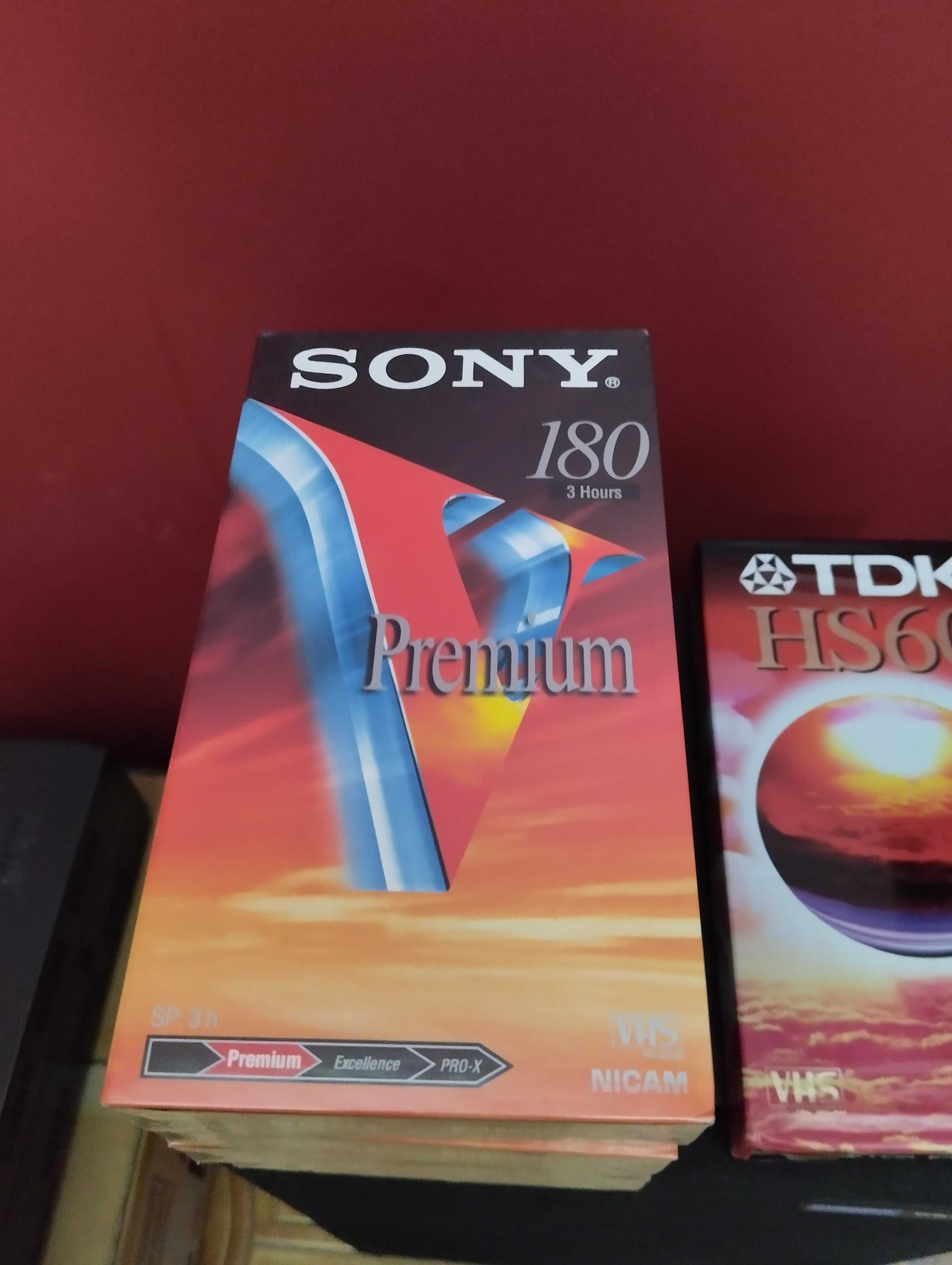 Cassetes VHS E-180 SONY Premium / 1 x HS-60 TDK - Seladas