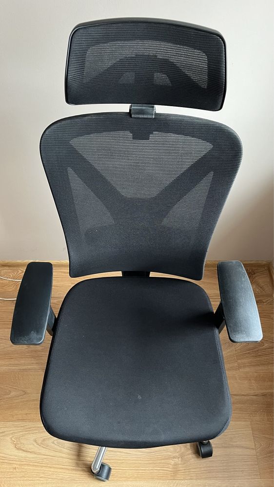 Fotel ergonomiczny NORDHOLD Skadi