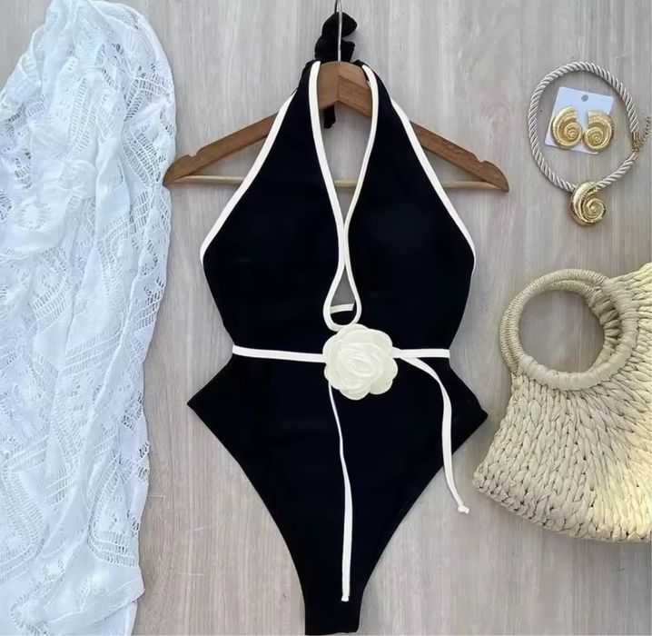 Купальник новий суцільний, розмір s