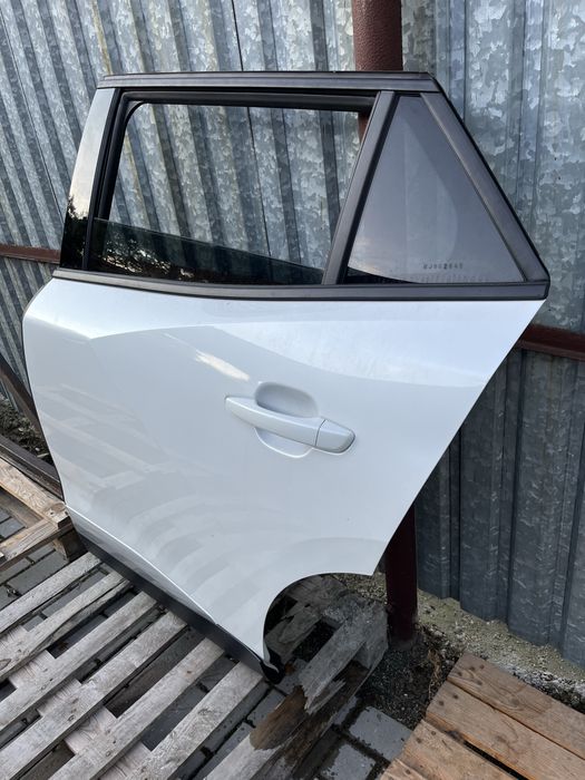 Peugeot 2008 Drzwi Tył Tylne Lewe L 2021 rok