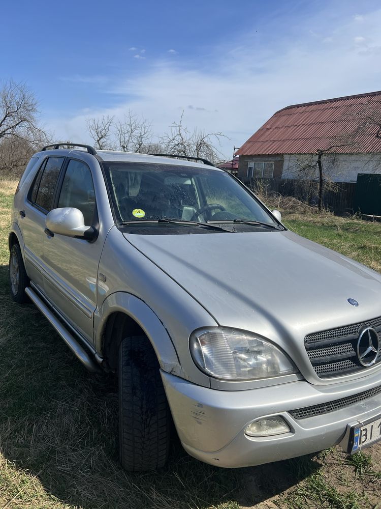 Продам автомобіль Mercedes-Benz ML 320 2000р