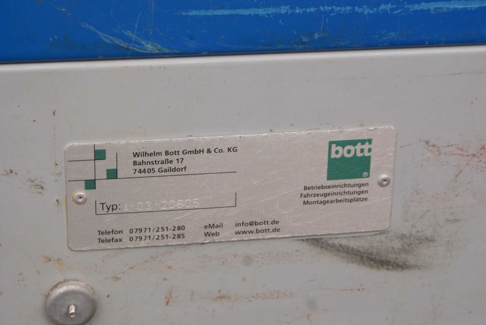 Regały SORTIMO BOTT imadło zabudowa serwisowa szuflady nr1