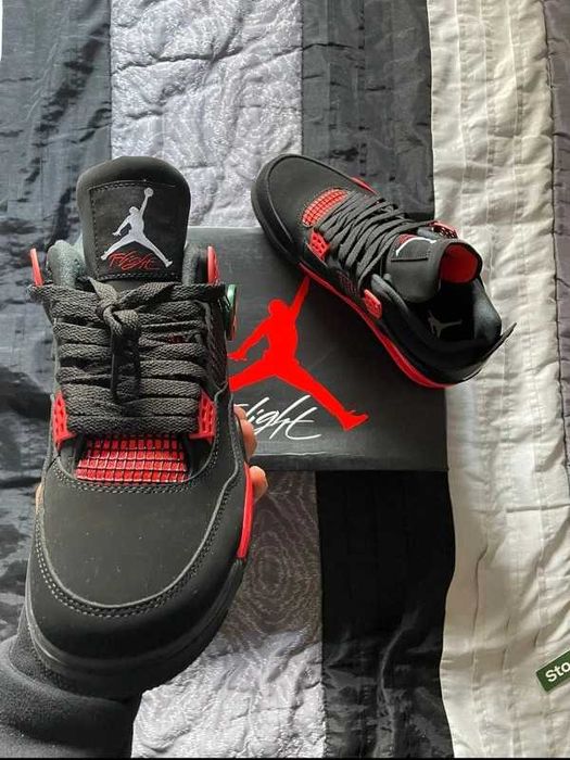 "Buty koszykówki "Jordan_4_Retro_Thunder_Red_Roz.42