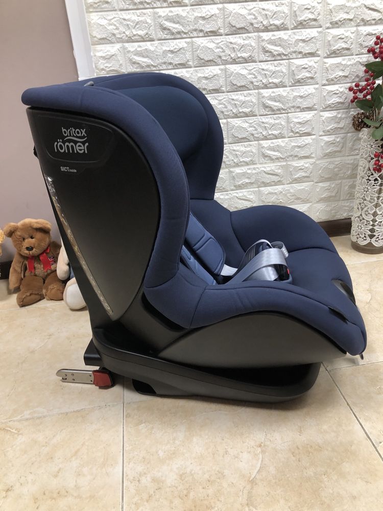 Автокрісло Britax Römer TRIFIX2 i-SIZE Група 1 (9-18 кг) брітакс