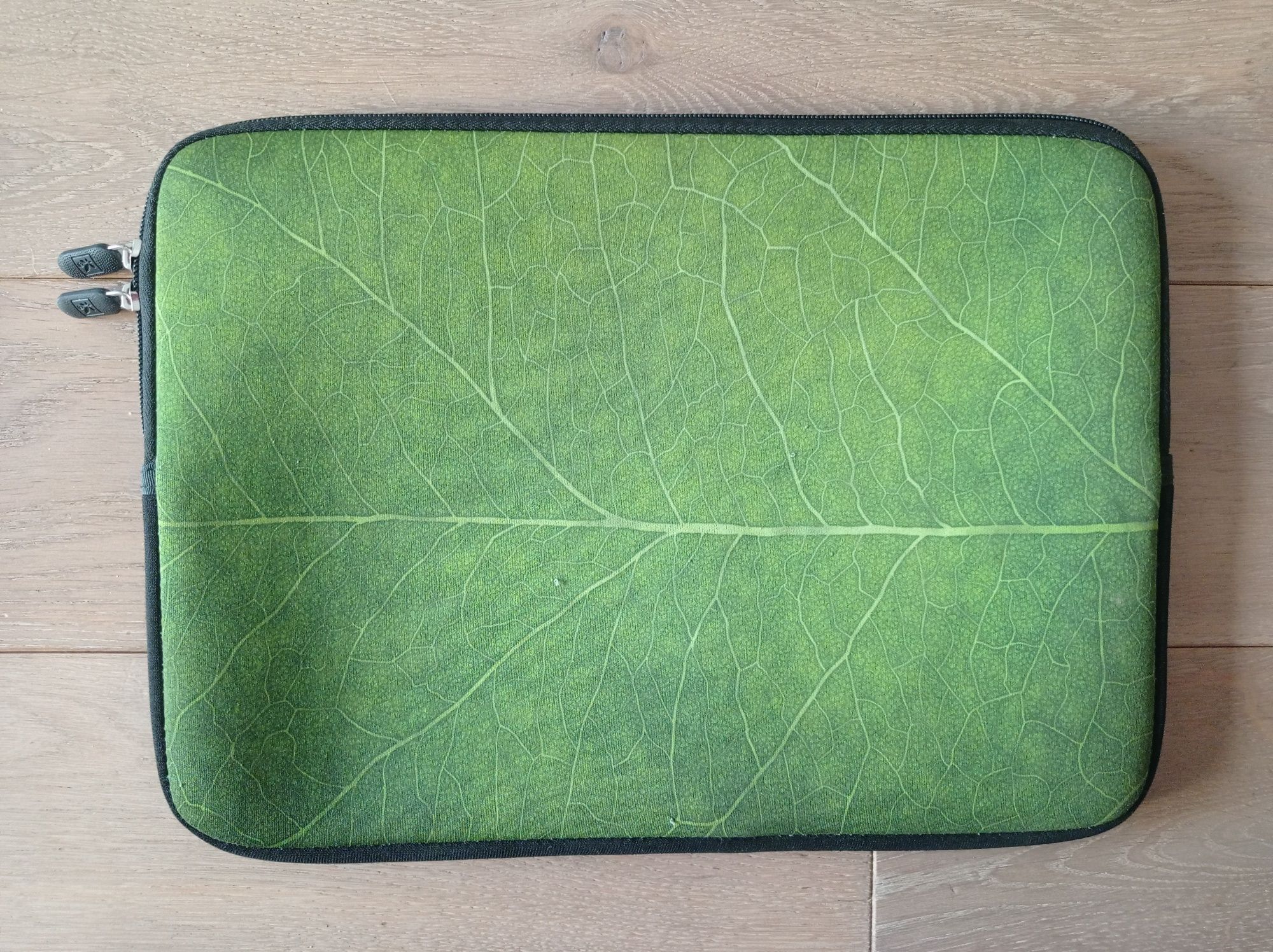 Uniwersalny pokrowiec etui torba na laptop notebook jak nowa