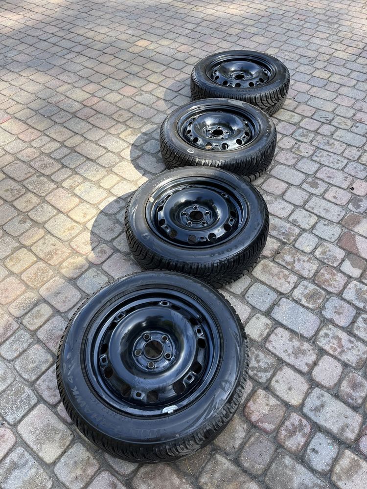 Opony zimowe Firestone Winterhawk 4 185/60 R15 + felgi 5x100 jak nowe