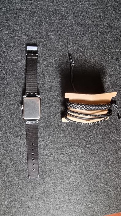 Relógio Geneva com pulseiras