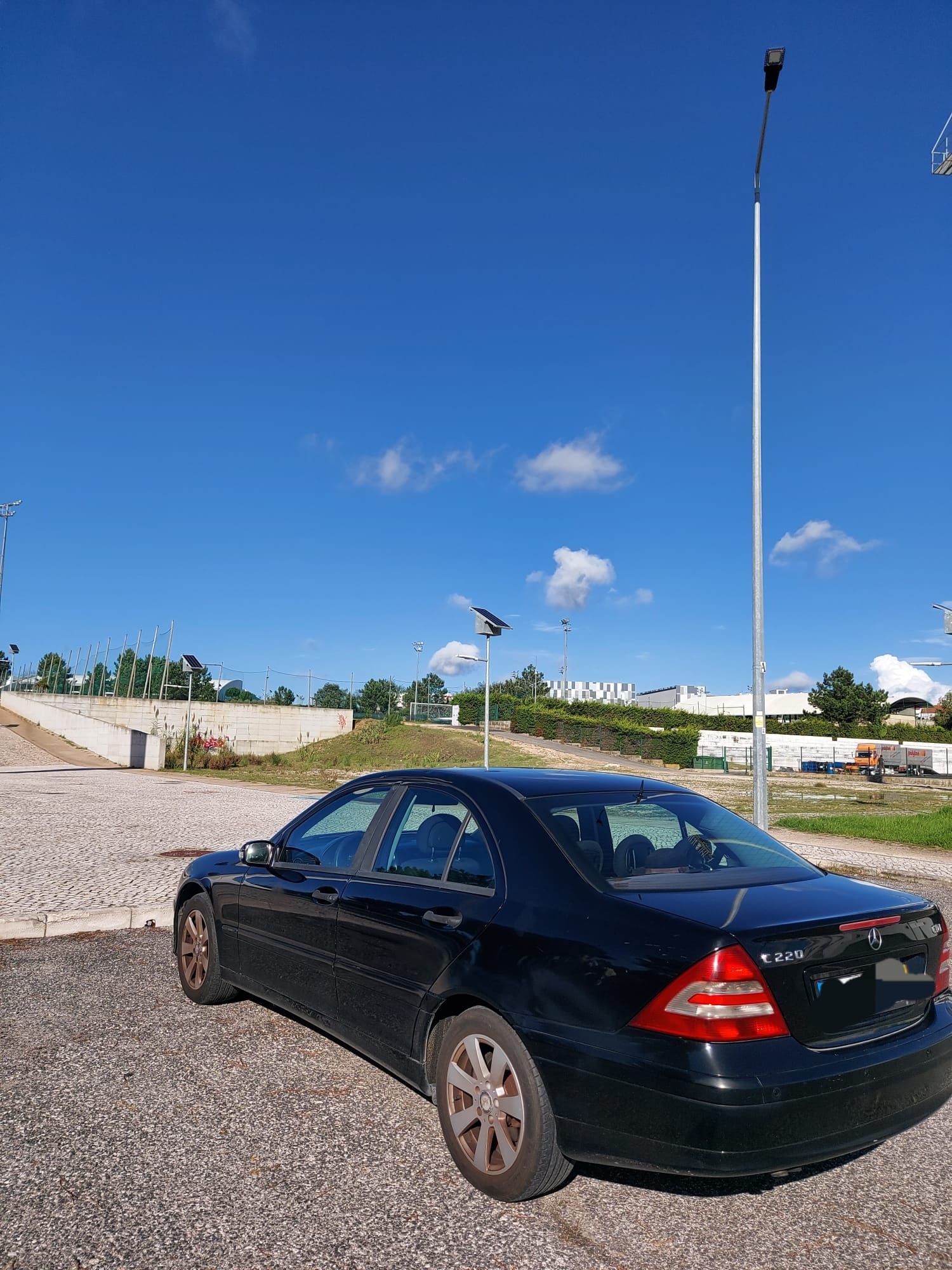 Mercedes c220 CDI Classic 140 cv otimo estado