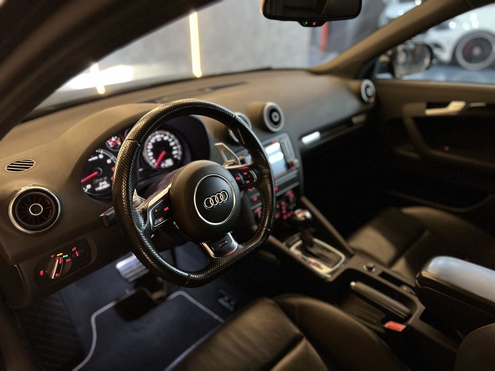 Audi RS3 8P Sportback 2.5 TFSI quattro S Tronic 340cv OZ + EGO X