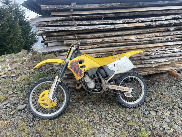 Suzuki rm 125 dobry stan