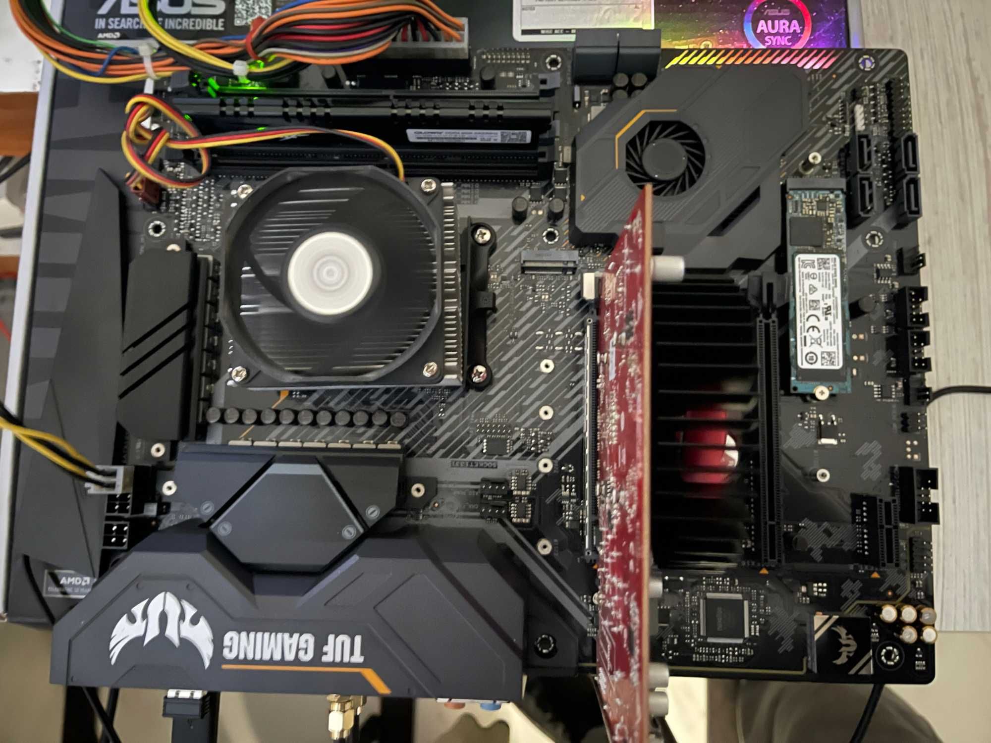 Материнська плата Asus TUF GAMING X570-PLUS Wi-Fi