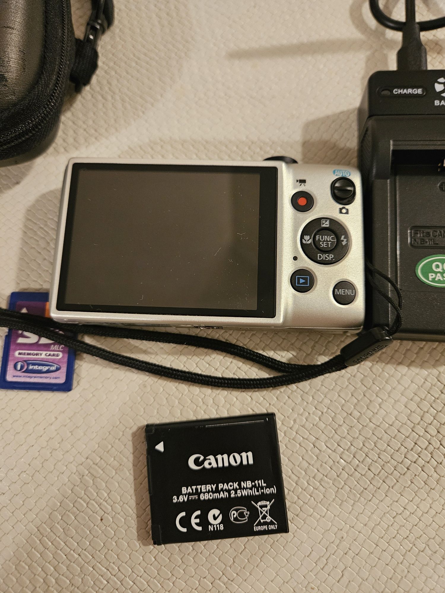 Aparat Canon ixus 132