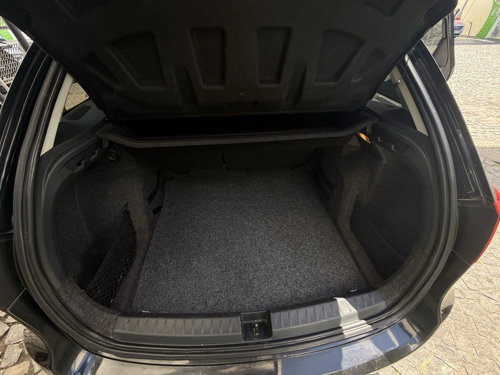 Seat ibiza 2011р