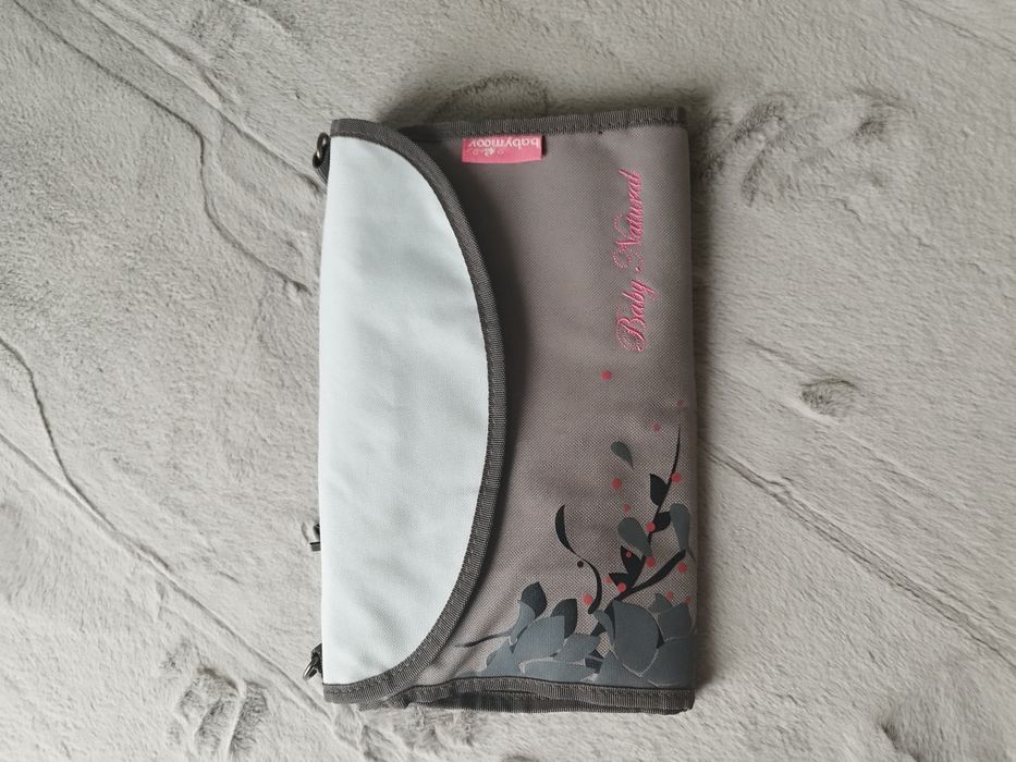 Mata do przewijania niemowląt