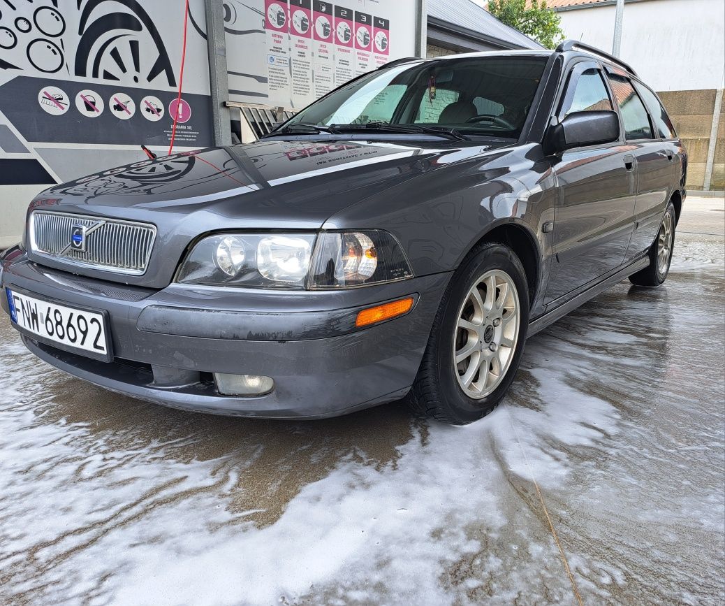 Volvo v40 2.0 benzyna