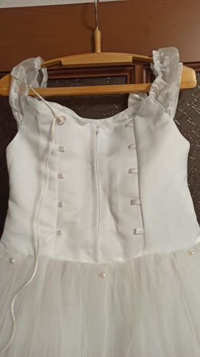 Бальне плаття для дівчинки