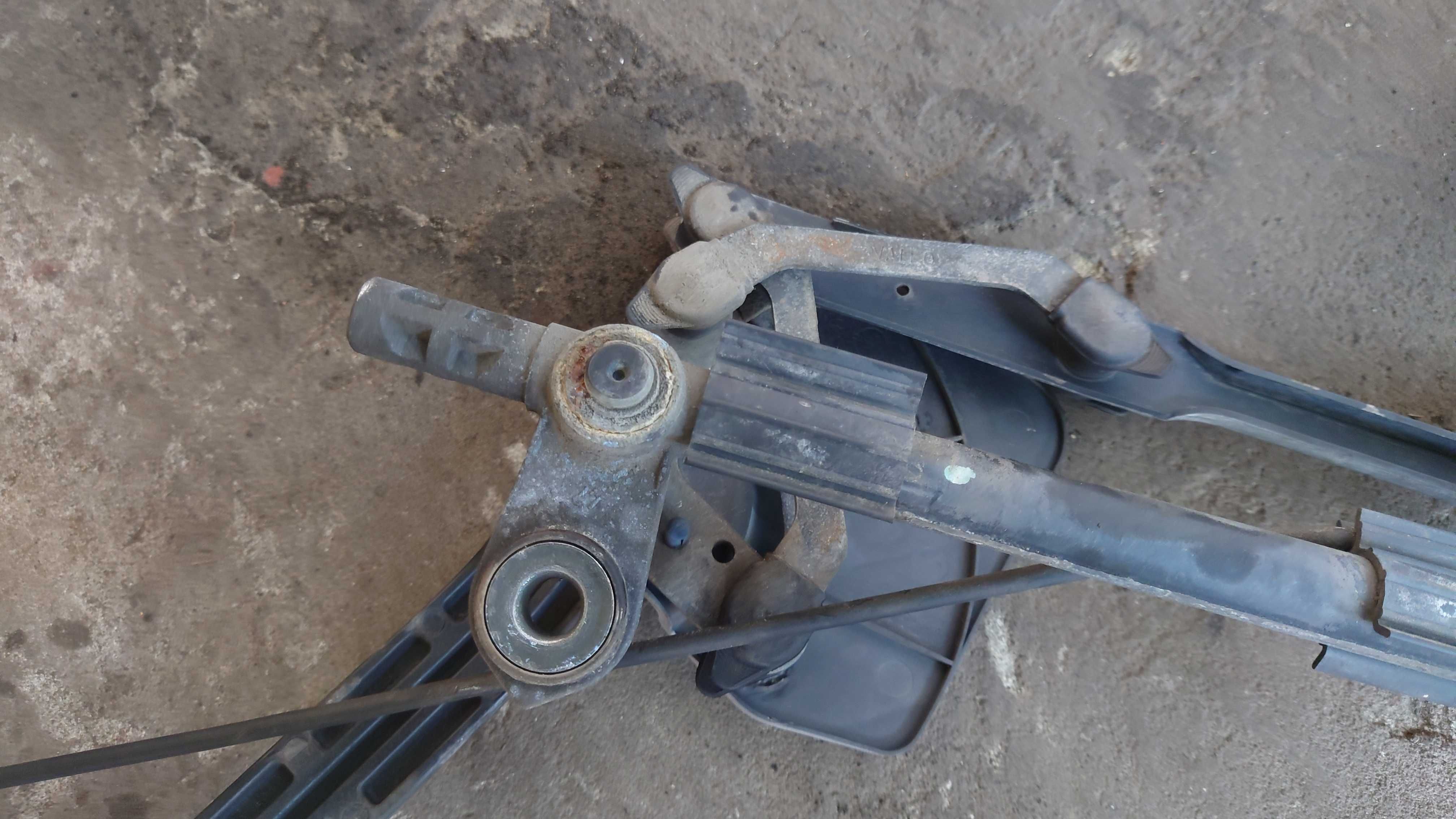 DAF FA LF Mechanizm Silniczek Wycieraczek Ramiona Wycieraczek