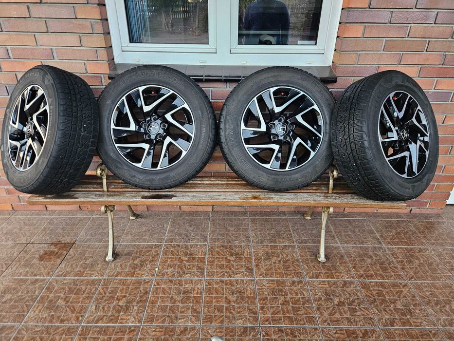Sprzedam koła z oponami zimowymi Honda CR-V 2017 rok