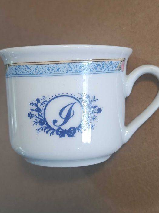 Chavena porcelana de Sacavem