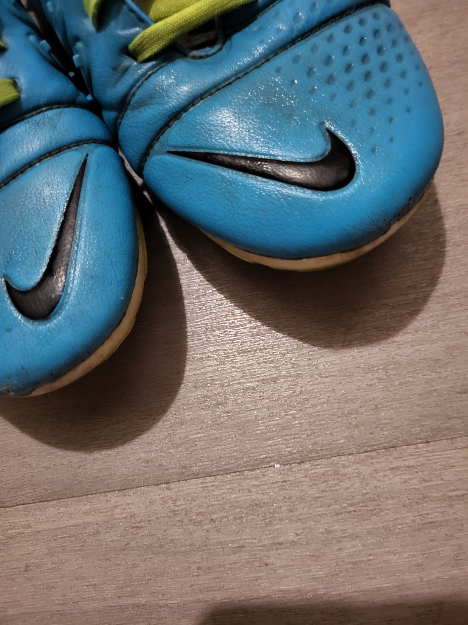 Buty, korki,Nike, do piłki nożnej r 37, 5