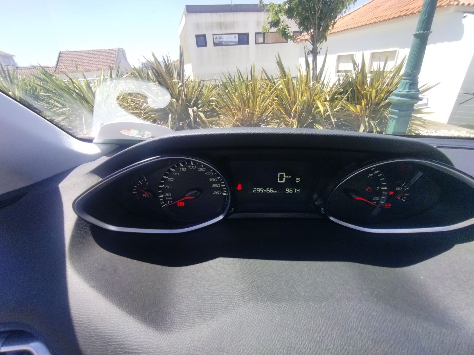 Peugeot 308 1.6 BlueHDI