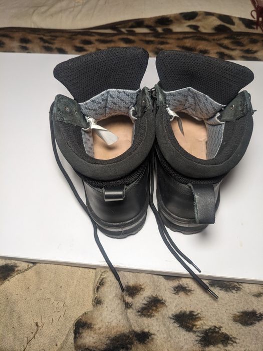 Продам мужские кожаные ботинки